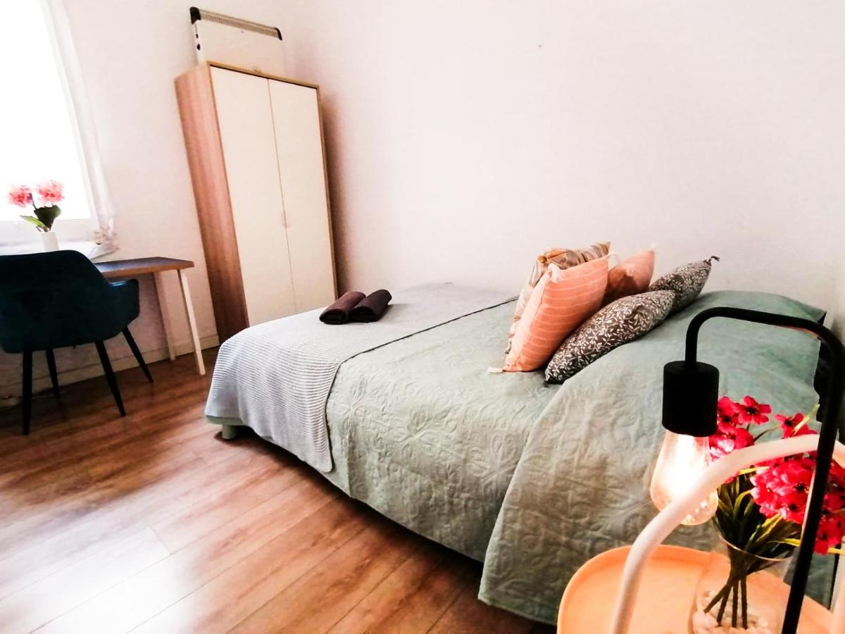 By Paseo De Gracia Rooms Barcellona Esterno foto